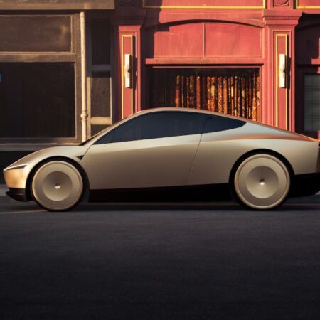 Tesla Robotaxi Service Faces US Regulatory Investigation