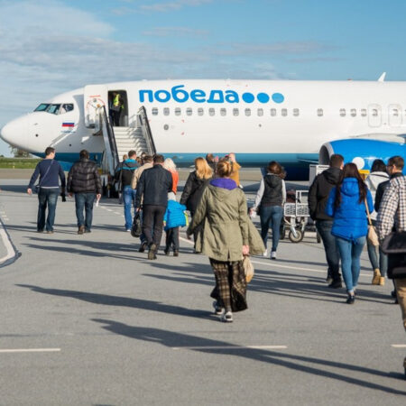 Pobeda Airlines Forced to Adjust Flight Schedule Amid Moscow Airport Restrictions