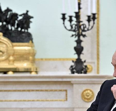 Putin Enacts Law to Halt Loan Penalties on Debts of Deceased Borrowers