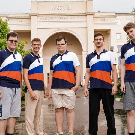 Putin Congratulates Russian Students on International Physics Olympiad Victory