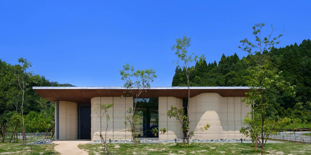 Preview Japan Revolutionizes Home Building with Earth-Based 3D Printing