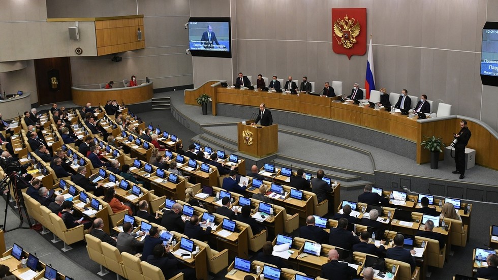 Preview Russian Parliament Considers Establishing Paternity Support Services