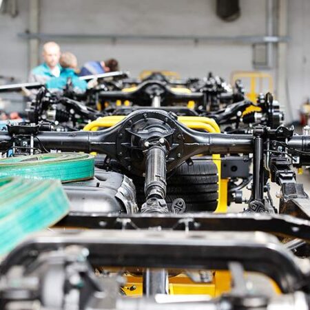 Major Russian Auto Plants Announce Corporate Vacation