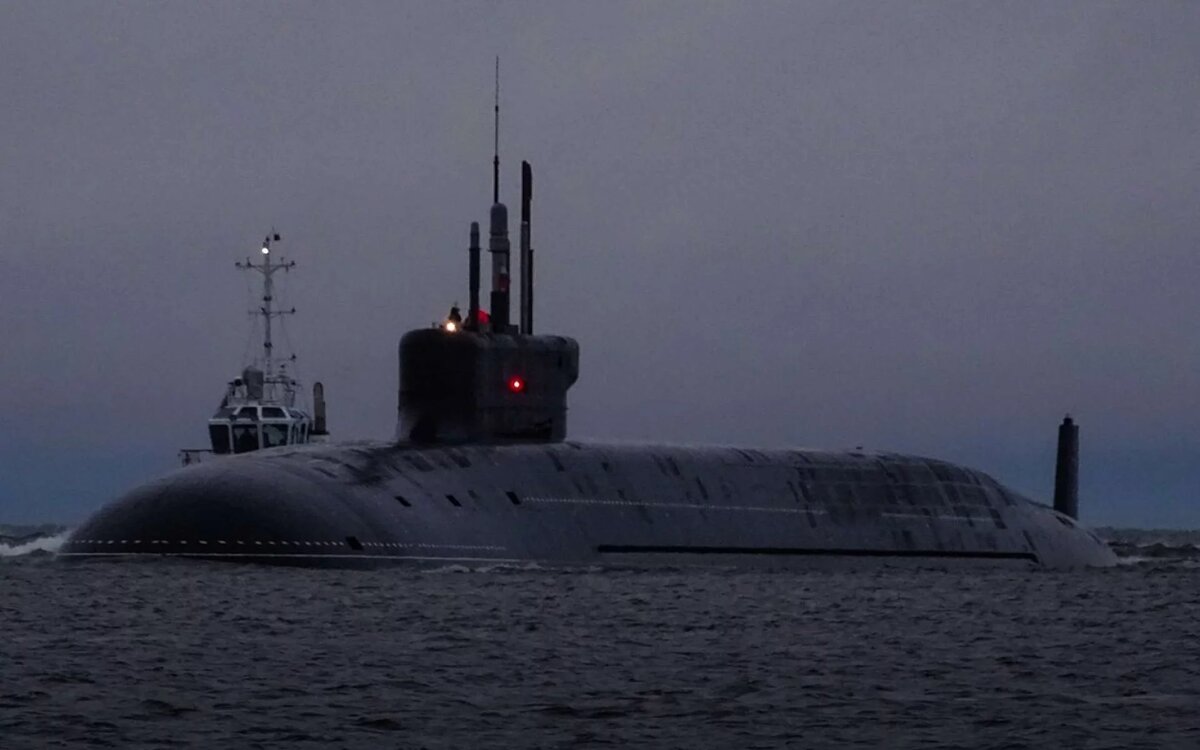 Preview Russia’s New Strategic Submarine “Knyaz Pozharsky” Arrives at Northern Fleet Base