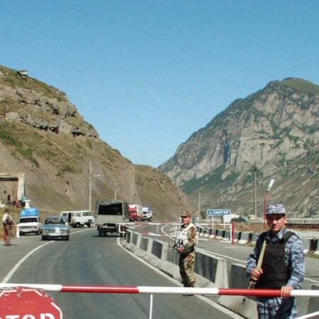 Federal Customs Service Reopens Verkhny Lars Border Crossing for All Transport Between Russia and Georgia