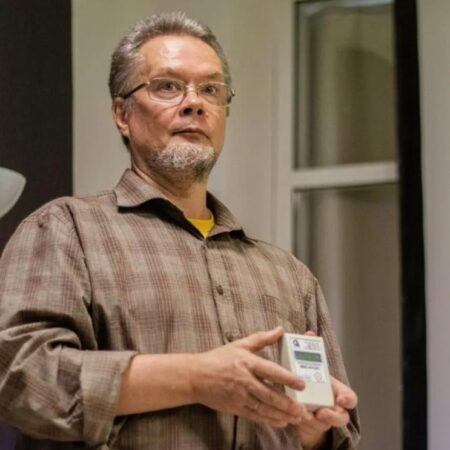 Russian Physicist Detained in Mongolia Proposes ‘Dosimeter Duel’ to Security Forces