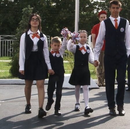 Школьные линейки в Курской области пройдут в закрытых помещениях с особыми мерами безопасности