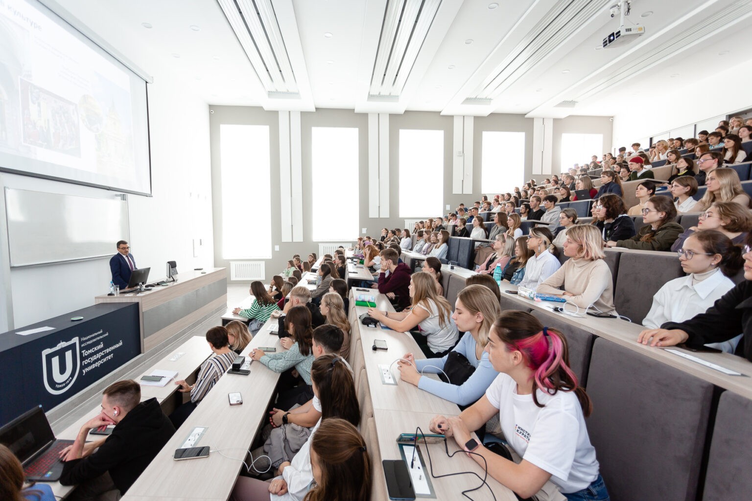 Preview Вузы запускают новые модели юридического образования