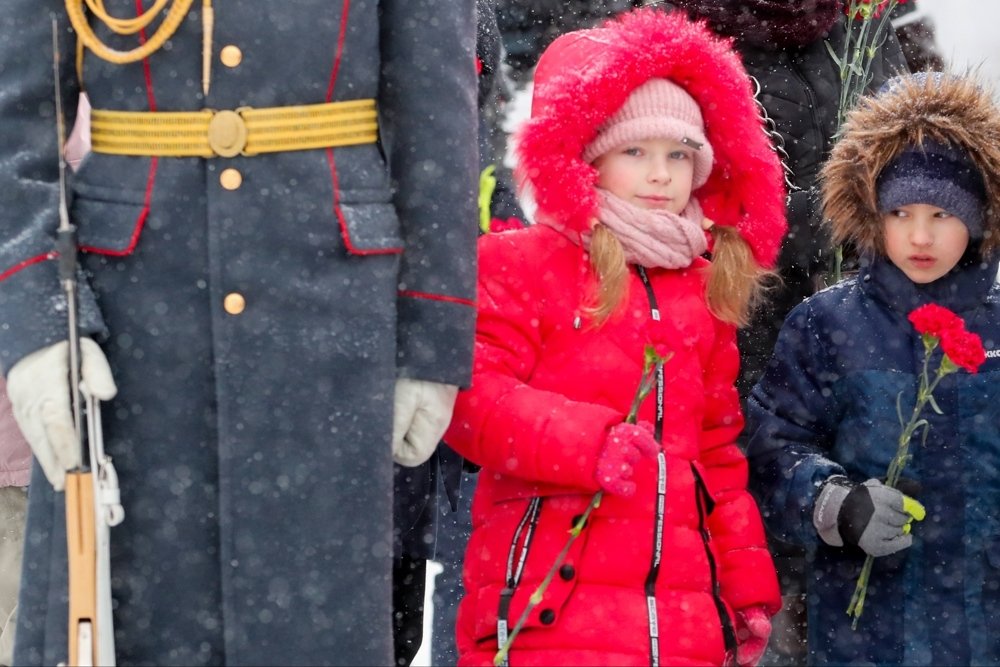Preview Moscow Commemorates Leningrad Blockade Victims