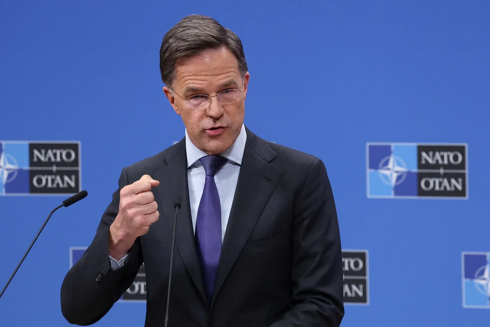 Preview Европейский журналист обвинил НАТО в саботаже мирных усилий по урегулированию конфликта на Украине