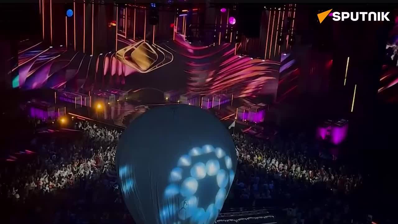 Preview Intervision Spectators United in Choral Performance of ‘Matushka’ Before Grand Final