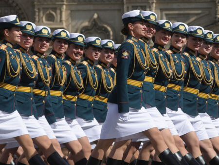 В России предложили учредить День Защитницы Отечества