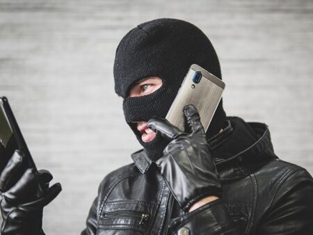 Fraudsters Increasingly Deceiving Russians with Intercom Key Replacement Scams