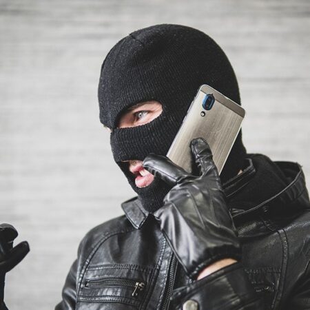 Fraudsters Increasingly Deceiving Russians with Intercom Key Replacement Scams