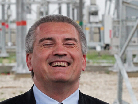 Aksyonov: Fuel Supply Proposals for Crimea to Be Submitted to President This Week