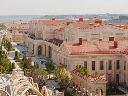 Minister Kravtsov Recommends Students Visit ‘New Chersonesos’ Complex