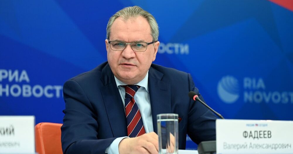 Preview Сотни тысяч детей мигрантов в России не учатся в школах, заявил глава СПЧ