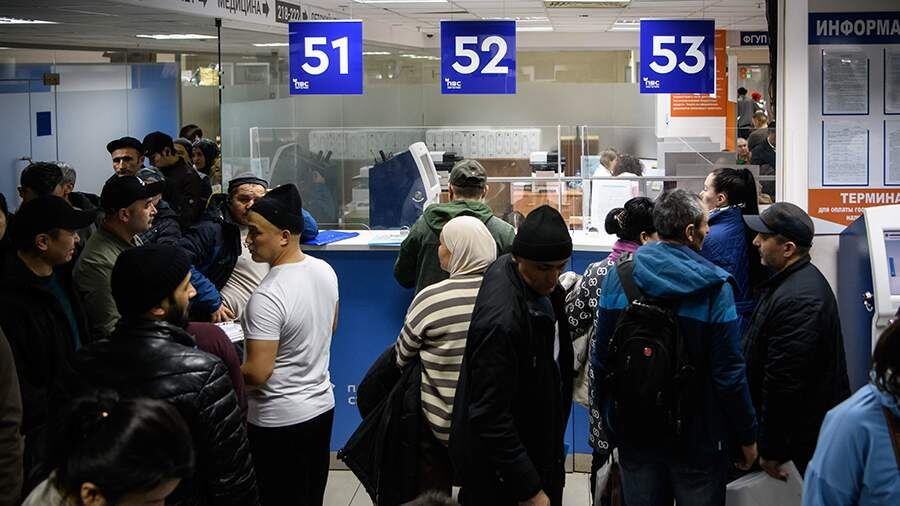 Preview Россия значительно сокращает квоты на временное проживание для иностранцев