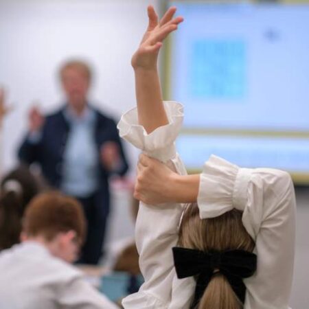 Gennady Onishchenko Explores the Impact of a Four-Day School Week