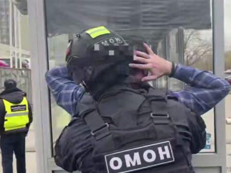 Russian MVD Exposes Major Scam Schemes During Holiday Sales