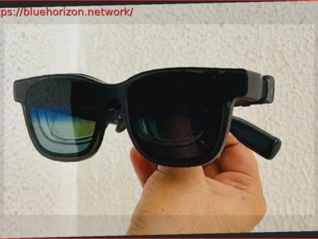 Samsung Unveils Smart Glasses at MWC 2026, Eyeing Meta