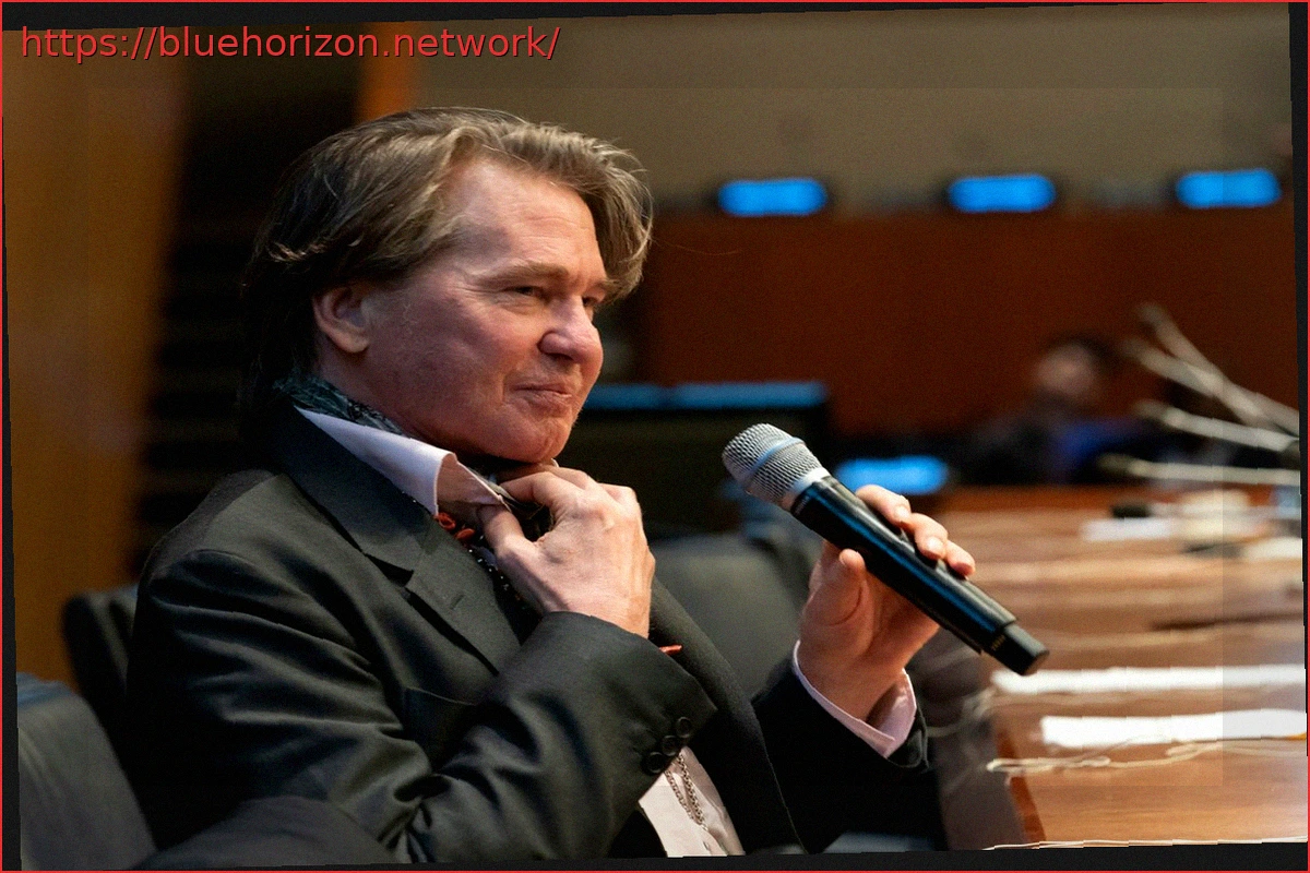 Preview As Deep as the Grave: The Unforeseen Return of an Actor We Thought Never to See Again