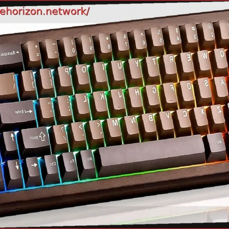 Yunzii Wood 68 & Wood 84: Walnut Mechanical Keyboards with Wireless Connectivity