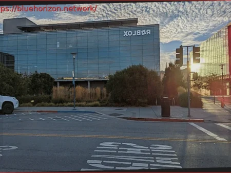 Roblox разделяет пользователей по возрастным группам из-за исков о безопасности детей