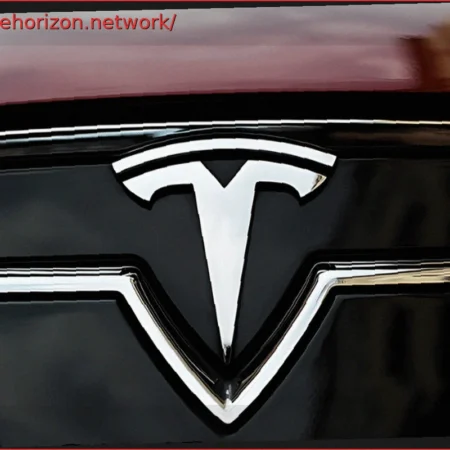 Tesla Reclaims the Quarterly EV Crown from BYD, But the Numbers Tell a More Complicated Story