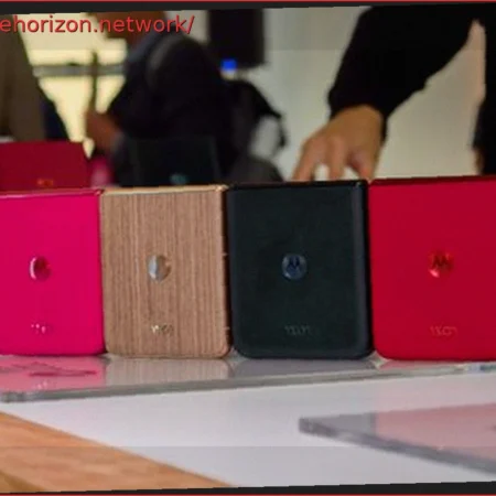 Motorola Razr 70 Ultra: Leaked Renders Reveal Eye-Catching New Material Options