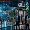 Standard Chartered to Cut 7,000 Jobs, Replacing ‘Lower-Value’ Roles with AI